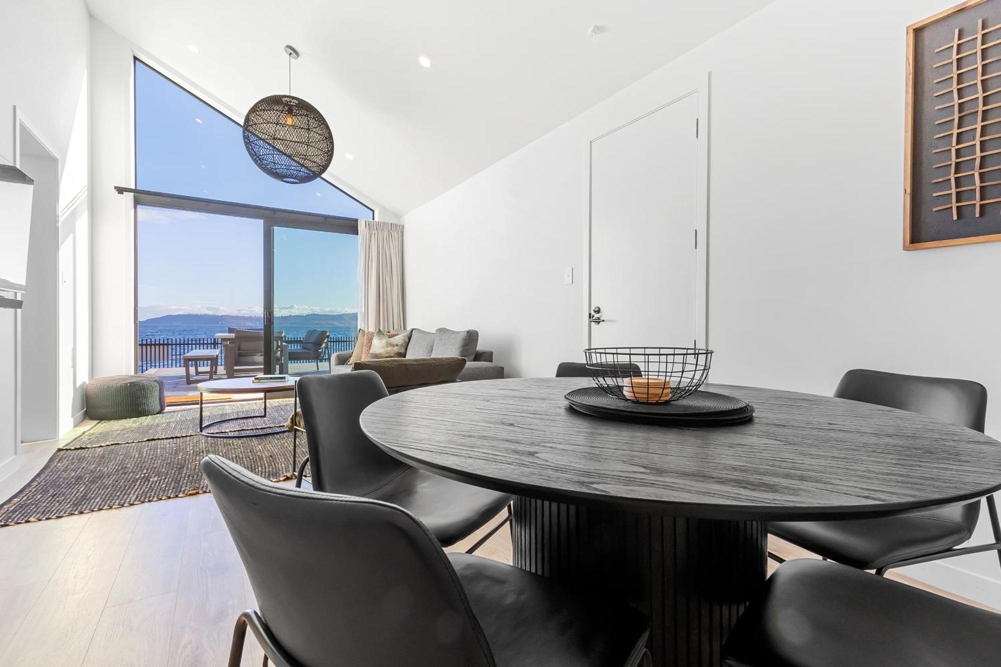Absolute Lakefront House Taupo Zewnętrze zdjęcie