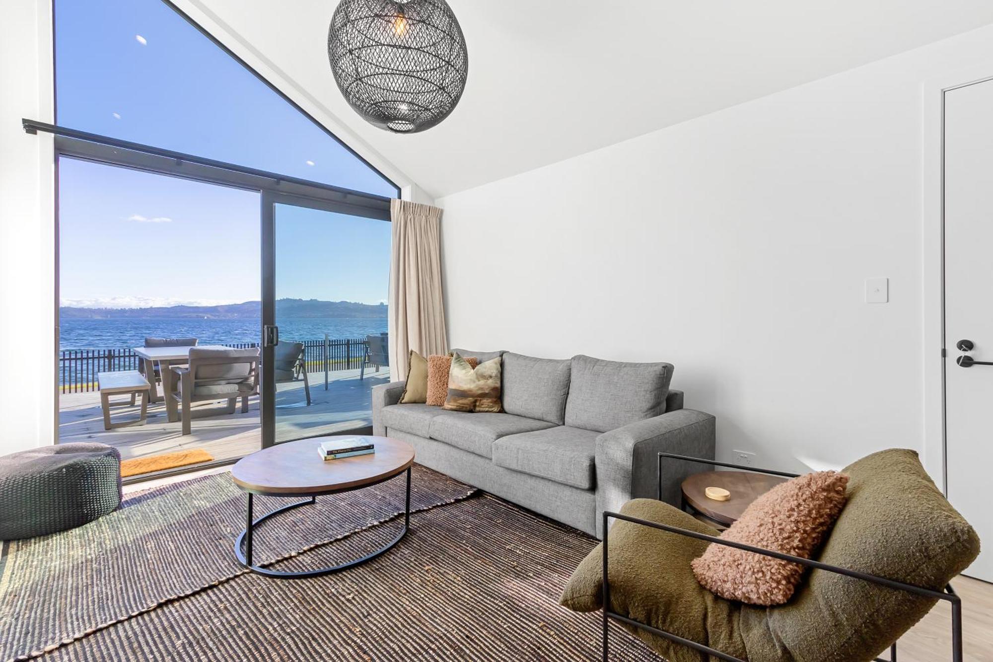 Absolute Lakefront House Taupo Zewnętrze zdjęcie