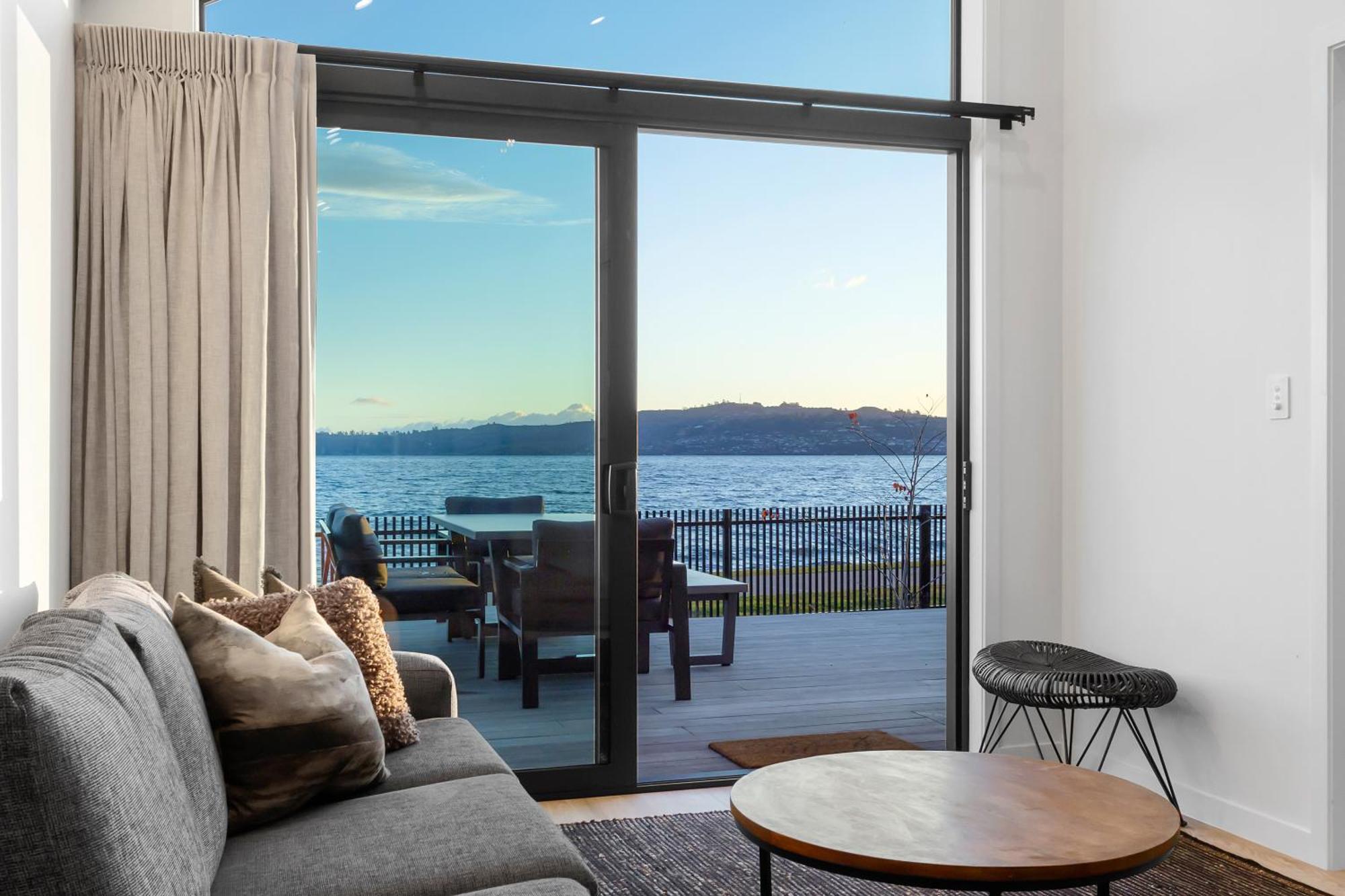 Absolute Lakefront House Taupo Zewnętrze zdjęcie